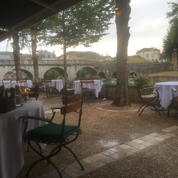7/26/2015 tarihinde Faris A.ziyaretçi tarafından Le Moulin De L Abbaye Hotel Brantome'de çekilen fotoğraf