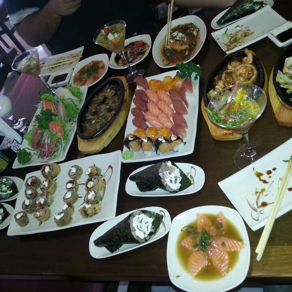 Снимок сделан в Kensei Sushi Bar пользователем Sergio N. 3/9/2014