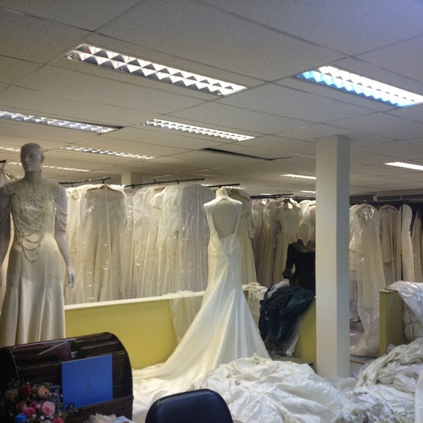 Geegee bridal boutique discount