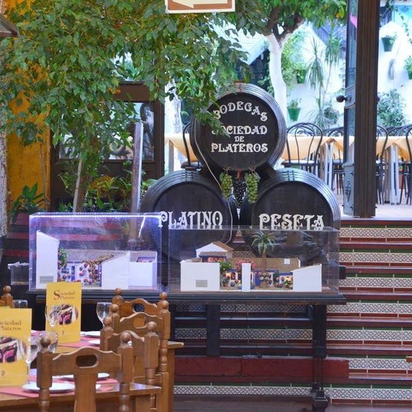 8/21/2014 tarihinde Restaurante Sociedad Plateros Maria Auxiliadoraziyaretçi tarafından Restaurante Sociedad Plateros Maria Auxiliadora'de çekilen fotoğraf