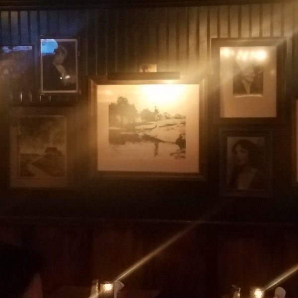 7/26/2018にJessica K.がFlatiron Hall Restaurant and Beer Cellarで撮った写真