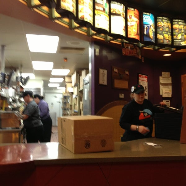 Taco Bell Fast Food Restaurant