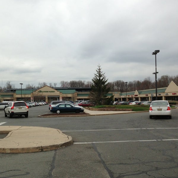 The Shops at Windsor Green Shopping Plaza