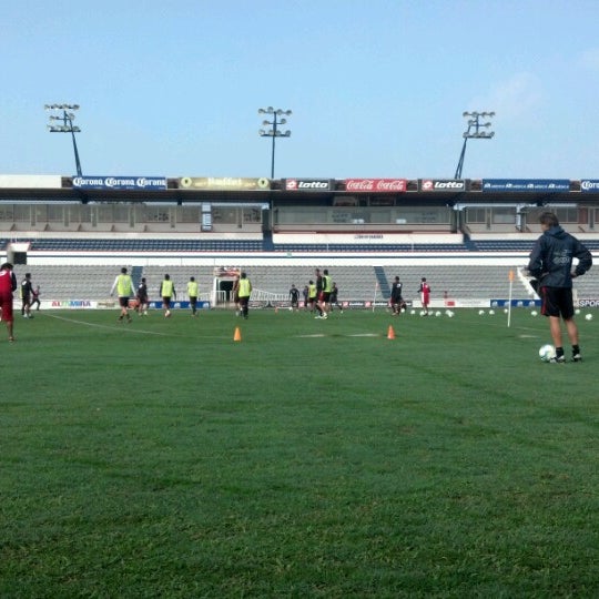 Снимок сделан в Estadio Altamira пользователем Daniel B. 2/6/2013