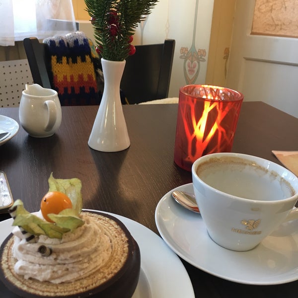 Photo taken at Konditorei &amp; Café Buchwald by Burak A. on 11/28/2021