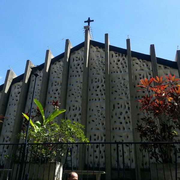 Photos At Iglesia Nuestra Senora De Pompei Caracas Country Club Av San Miguel Urbanizacion Avila Alta Florida