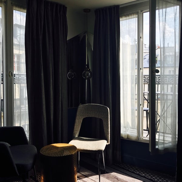 Foto diambil di Hôtel Panache oleh Sharon L. pada 6/23/2017