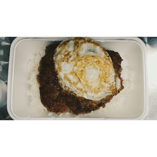 Paul's Kitchen Chinese Restaurant in Richmond