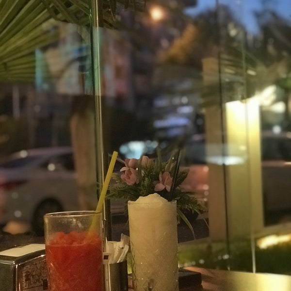 Photo taken at Hisarönü Cafe by Büşra N. on 9/28/2018