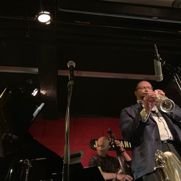 Photo taken at Jazz Standard by Nico P. on 3/23/2019