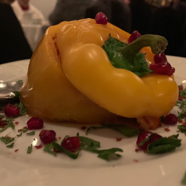 3/23/2019 tarihinde Nico P.ziyaretçi tarafından Almayass Restaurant NYC'de çekilen fotoğraf