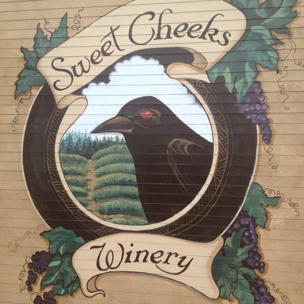 Sweet Cheeks Winery Vineyard in Eugene