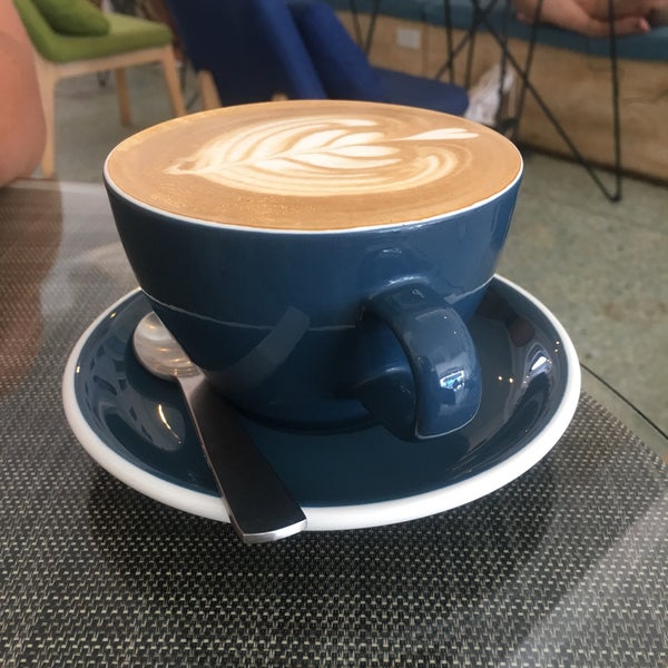 9/19/2019 tarihinde Екатерина А.ziyaretçi tarafından Dots Coffee'de çekilen fotoğraf
