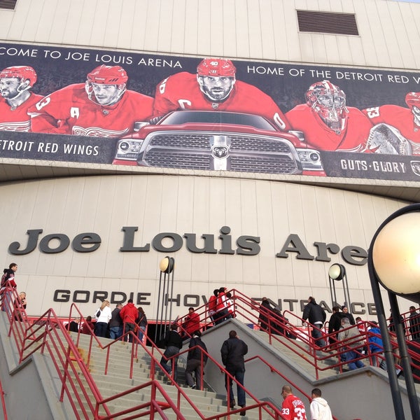 รูปภาพถ่ายที่ Joe Louis Arena โดย Patrick S. เมื่อ 4/24/2013