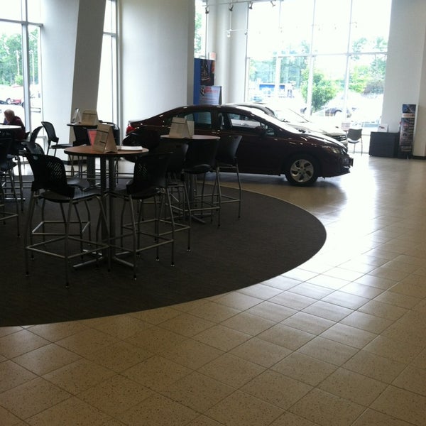 Ron Bouchard's Auto Stores Car Dealership in Lancaster
