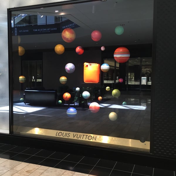 Louis Vuitton Pittsburgh Ross Park store, United States