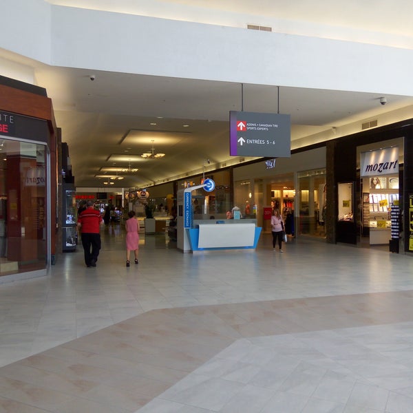 Photos at Place Vertu SaintLaurent 3131 boul. de la CôteVertu