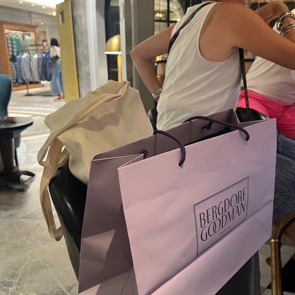 Bergdorf goodman shopping bag new arrivals