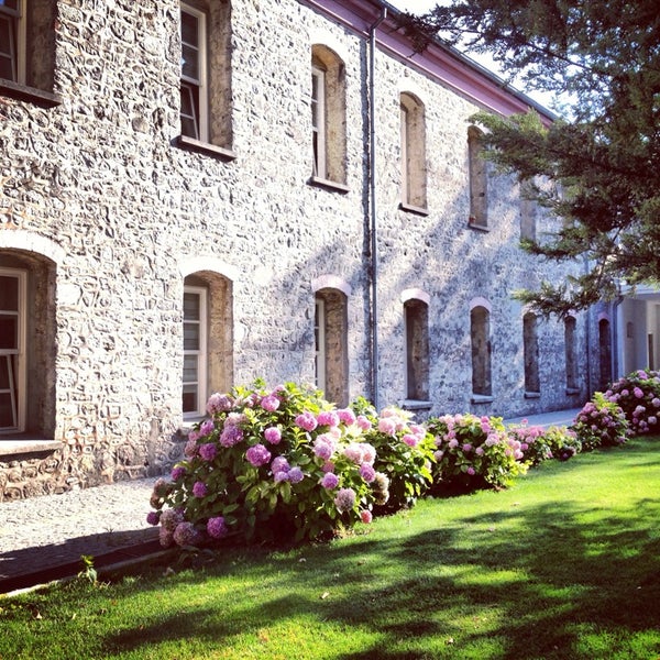 t c istanbul sabahattin zaim universitesi halkali merkez merkez kampus