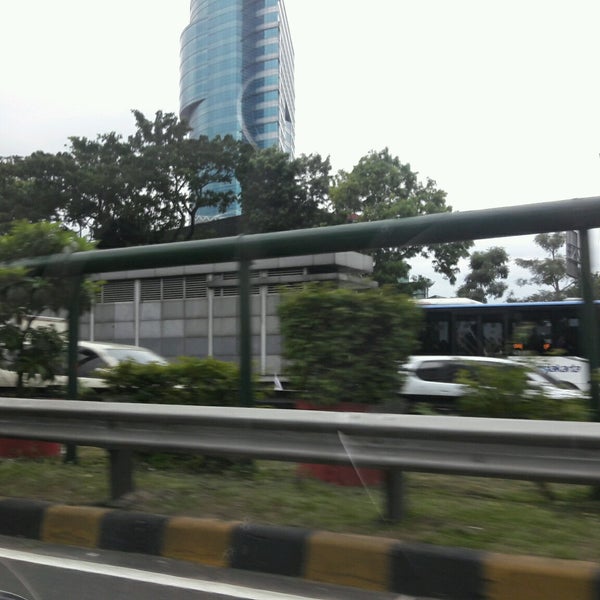 Halte Transjakarta Tegal Parang Avtobusnyj Marshrut V Jakarta Selatan - 