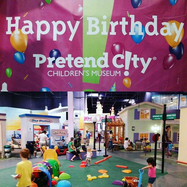 8/28/2015에 Mary T.님이 Pretend City Children&#39;s Museum에서 찍은 사진