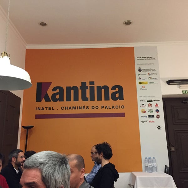 Photo taken at Kantina INATEL - Chaminés do Palácio by Carlo M. on 12/15/2017