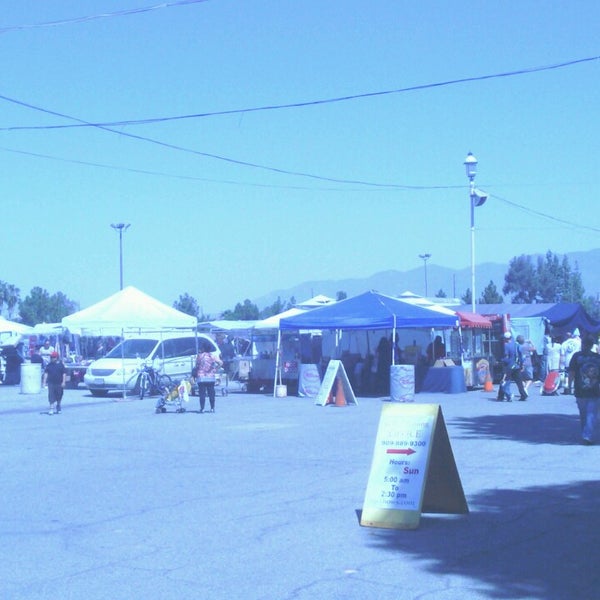 orange-show-swap-meet-san-bernardino-ca
