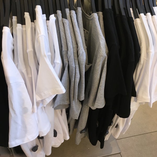 zara carrefour laval