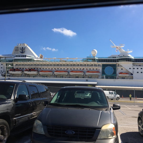 Foto scattata a Port of Tampa da Brian C. il 11/4/2017