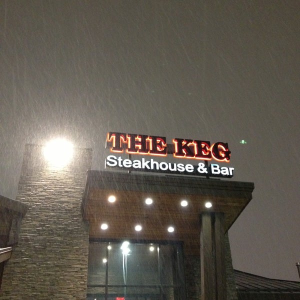 2/15/2013 tarihinde Taalai B.ziyaretçi tarafından The Keg Steakhouse + Bar - Vaughan'de çekilen fotoğraf