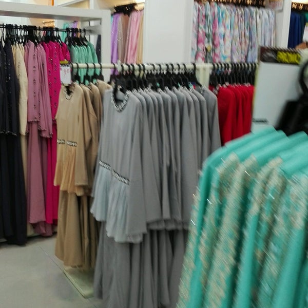 Photos at Gedung Tekstil Jakel Senawang - Fabric Shop in Seremban