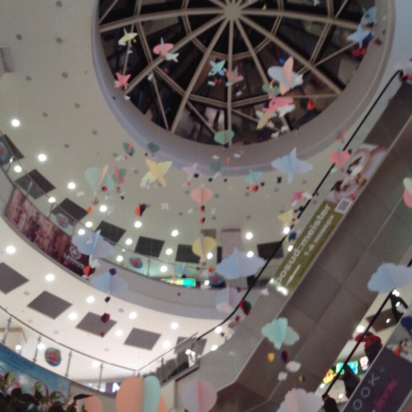 Континент донецк 1 этаж. Площадь донецк сити. Донецк сити 2021. Донецк сити 2022. Трк донецк.