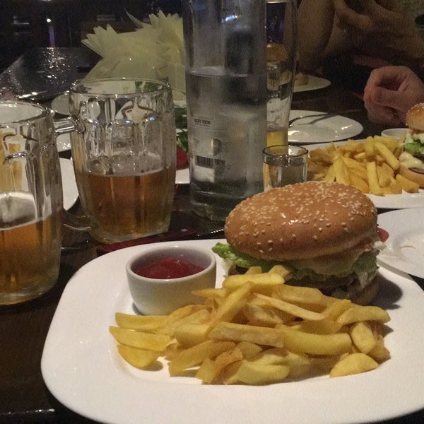 Nizhnekamsk, Pub Irlandia ReadyMap
