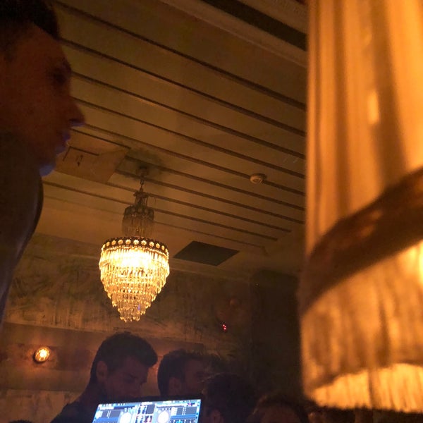 6/30/2018에 Tendy 🎧🏠 X.님이 Kuko&#39;s The Bar에서 찍은 사진