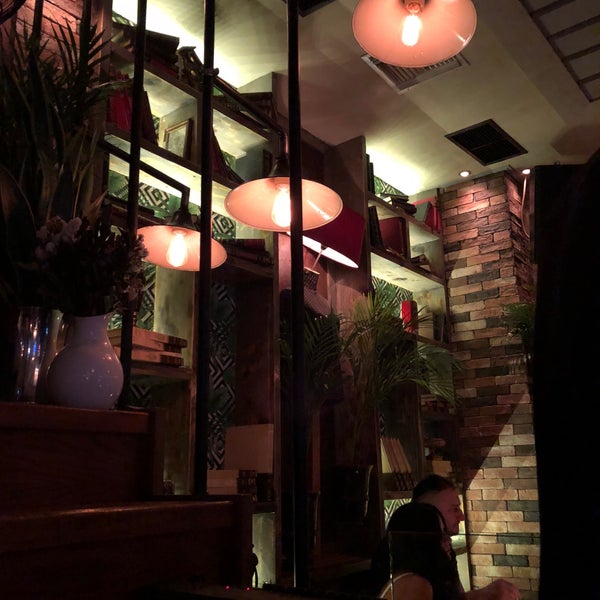 7/21/2018 tarihinde Tendy 🎧🏠 X.ziyaretçi tarafından Kuko&#39;s The Bar'de çekilen fotoğraf