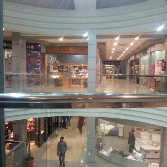Label gallery rabat centro comercial