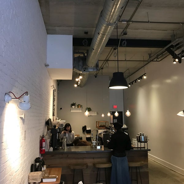 4/30/2018にLane R.がEarly Bird Espresso &amp; Brew Barで撮った写真