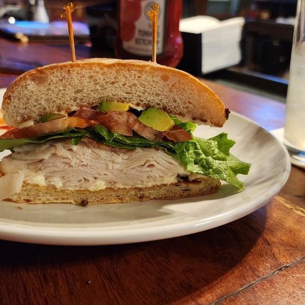 Gabby's Rustic Eats - American Restaurant