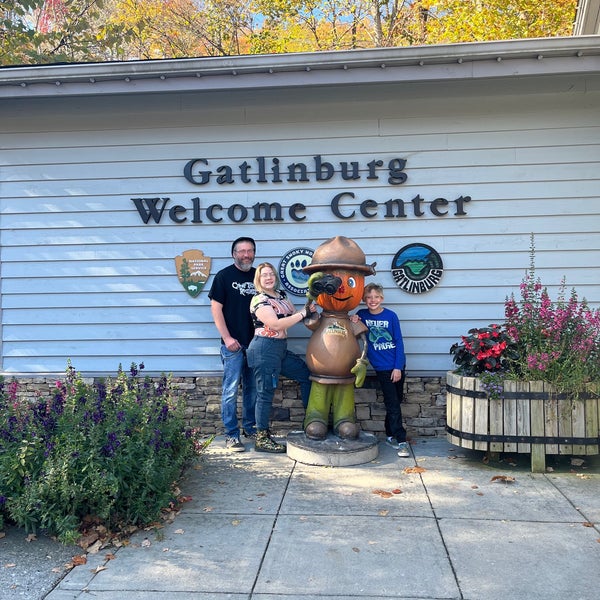 Gatlinburg Center 1011 Banner Rd