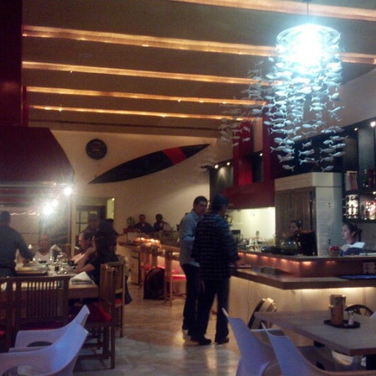 Photo taken at Restaurante Welcome by Juan M. on 12/23/2012
