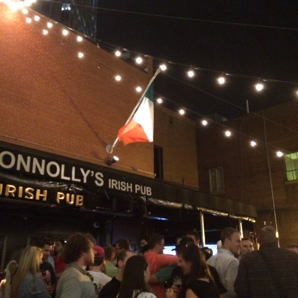 Photo taken at Connolly&#39;s On Fifth by Tomislav K. on 5/23/2014
