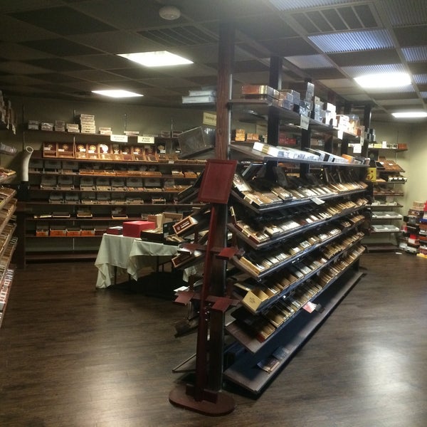 One of the best humidors in Houston. Awesome selection, great prices, good lounge,friendly service.