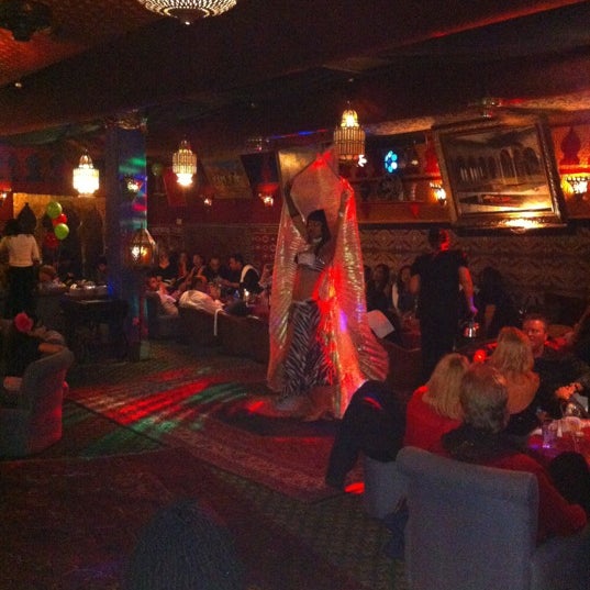 Foto tomada en Imperial Fez Mediterranean Restaurant And Lounge  por Amy el 12/9/2012