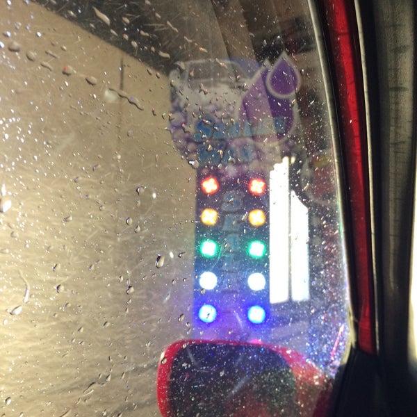 Super Car Wash Car Wash and Detail in Farmington