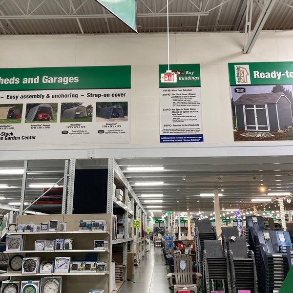 Menards Hardware Store in Northwest Warren