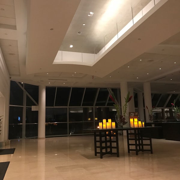 2/5/2019にNick B.がPier Sixty-Six Hotel &amp; Marinaで撮った写真
