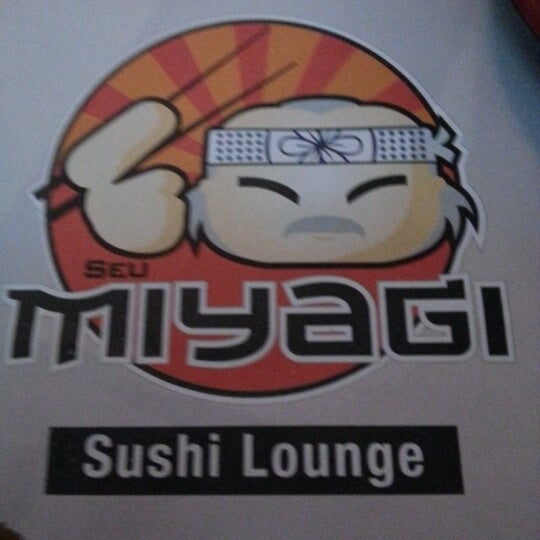 Photo taken at Seu Miyagi Sushi Lounge by Carlos Eduardo M. on 2/3/2013