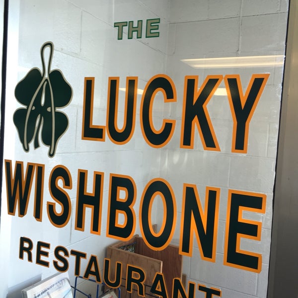 Photo taken at Lucky Wishbone by Paul D. on 5/14/2016