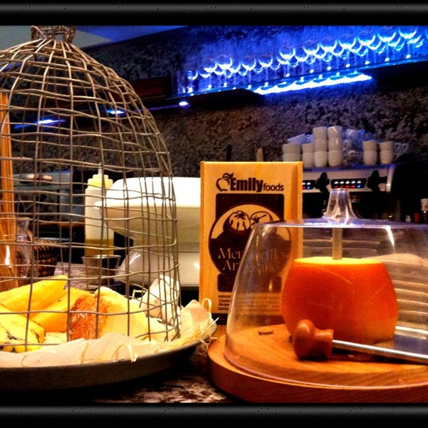 12/27/2012にRocío G.がTiquismiquis Gastrobar&amp;Sushiで撮った写真