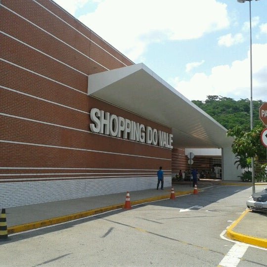 Photo prise au Shopping Vale do Aço par Elielton G. le12/29/2012